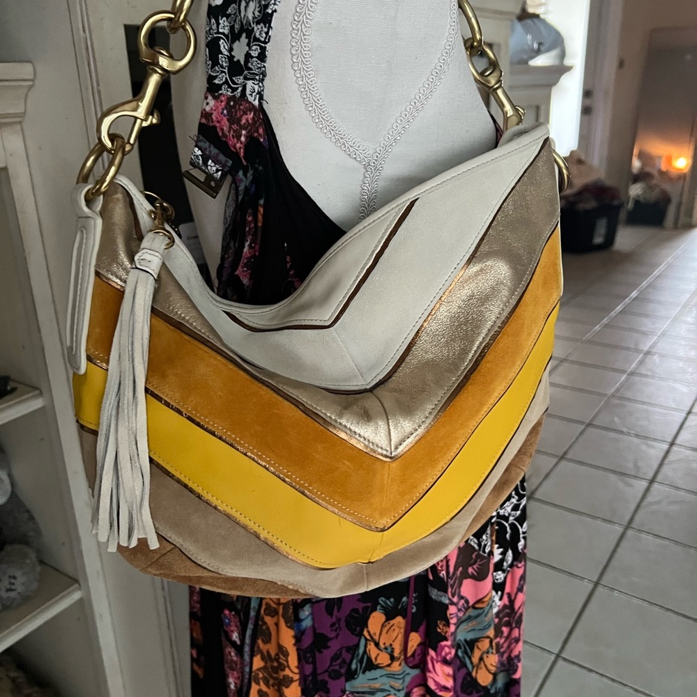 Coach Vintage Soho Limited Edition Suede Leather Chevron Bag W/Wristlet 3664 - Picture 3 of 11